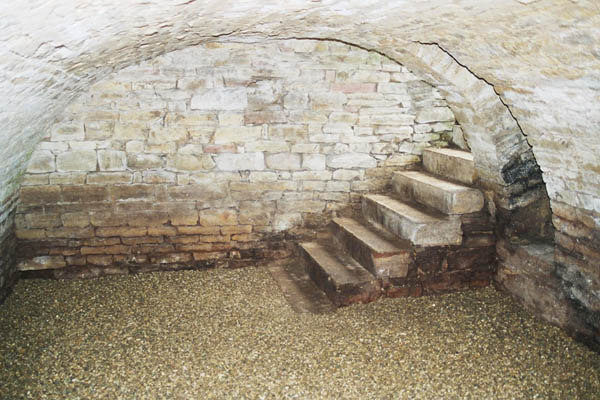 cave Givry 2.jpg